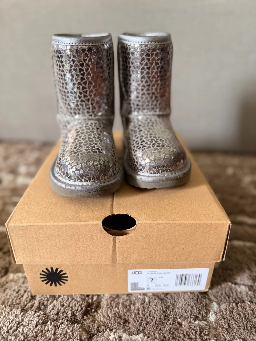 UGG Kids Metallic Heart Short Boots - Silver Glitter